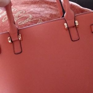 Fall purse. Pumpkin color 🎃